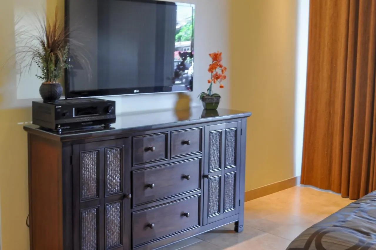 Lahaina Shores 125 Hotel
